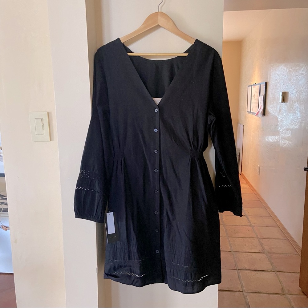 Vetta Capsule Long sleeve lace dress